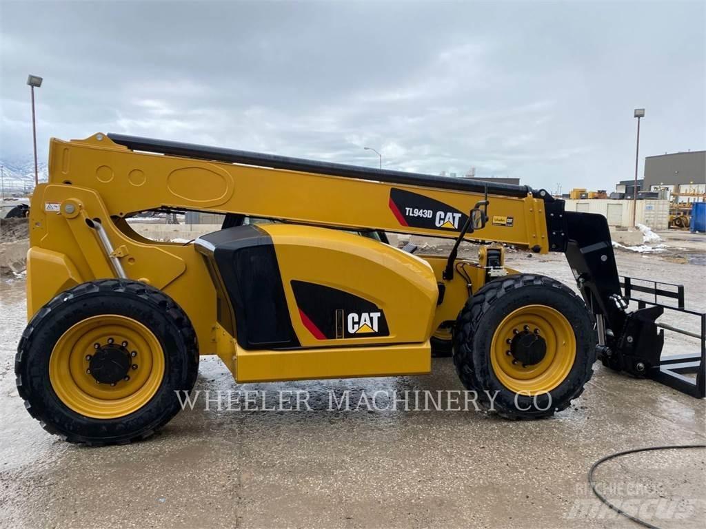CAT TL943D CB مناولات متداخلة