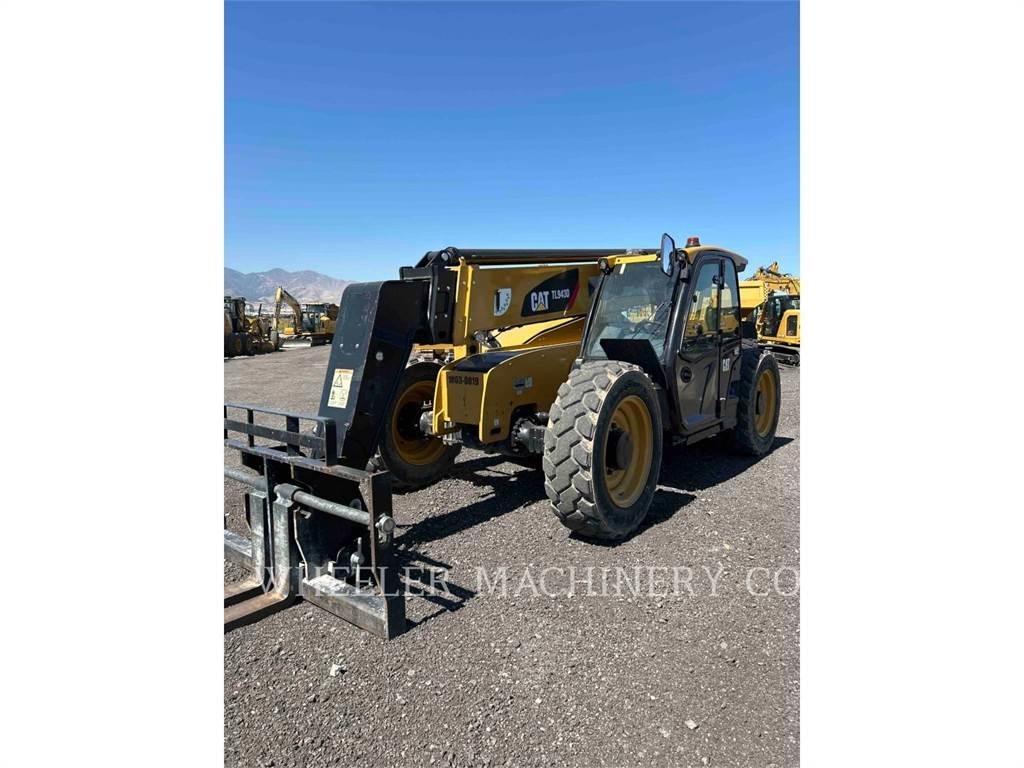 CAT TL943D CB مناولات متداخلة