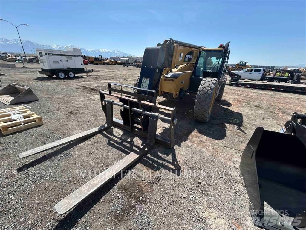 CAT TL943D CB مناولات متداخلة