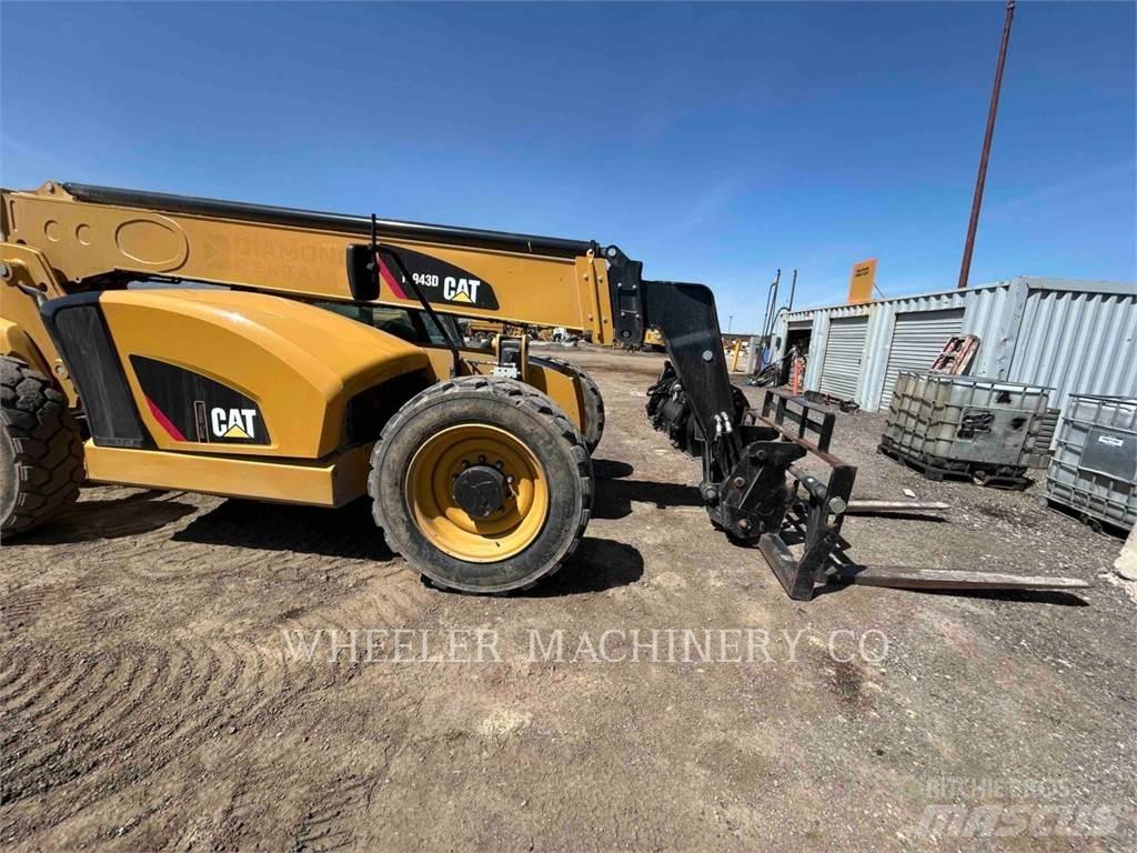 CAT TL943D CB مناولات متداخلة