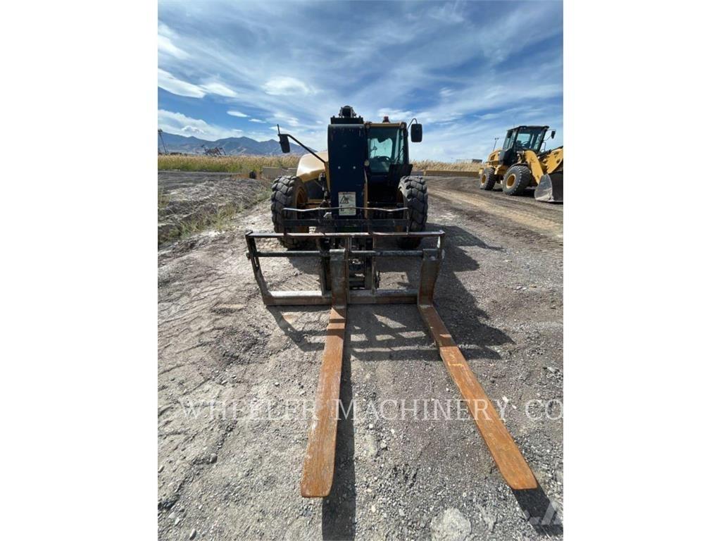 CAT TL943D CB مناولات متداخلة