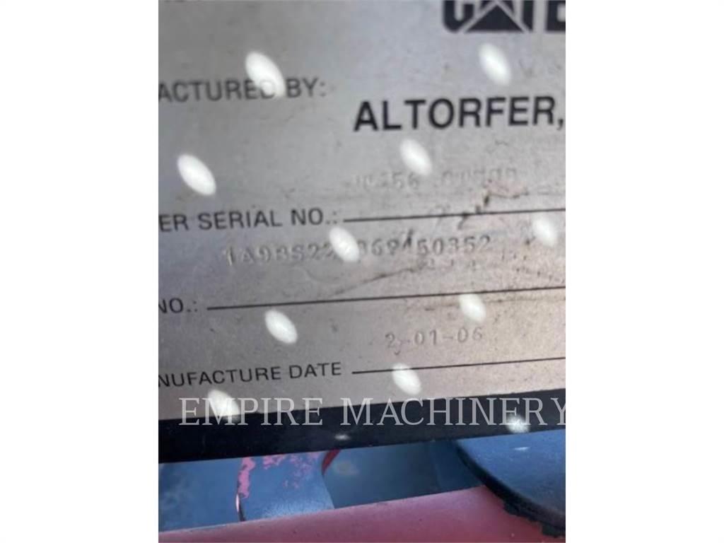 CAT TRAILER مولدات ديزل