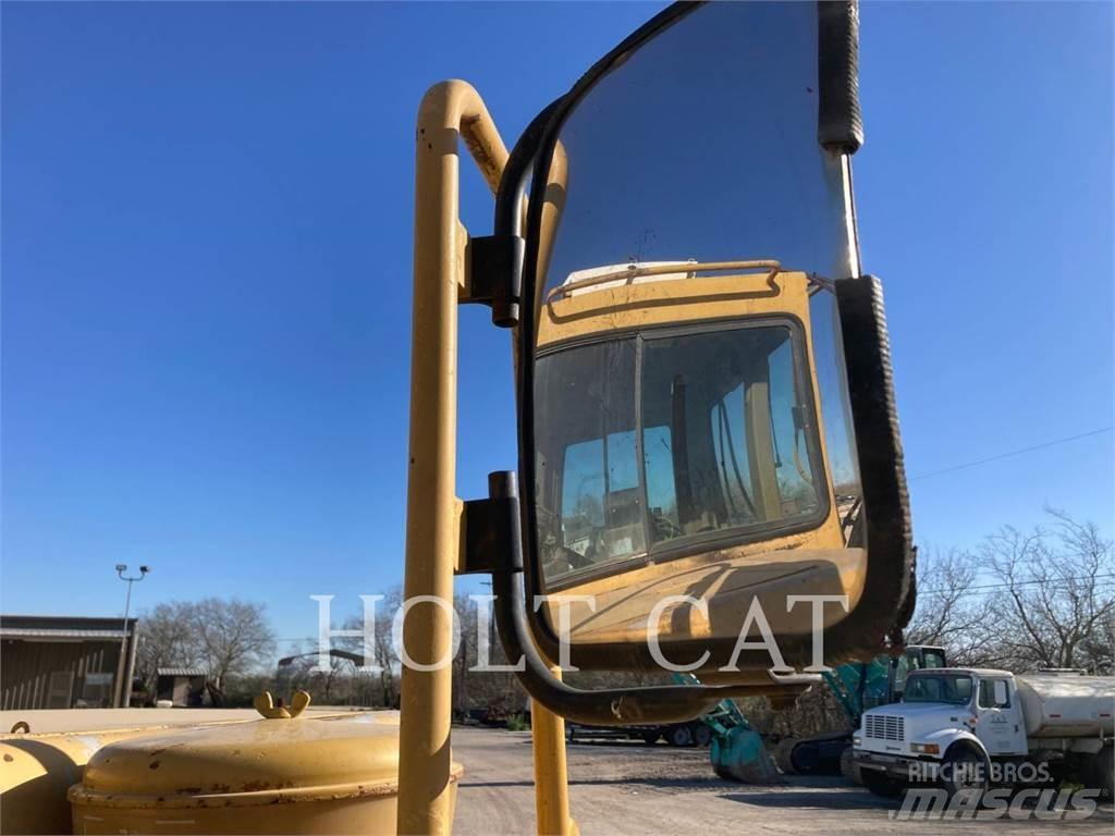 CAT W00 613C كاشطات