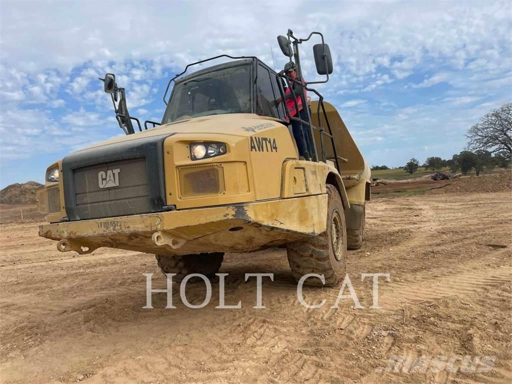 CAT W00 725 ساحبات مفصلية
