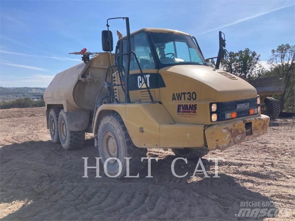 CAT W00 725 ساحبات مفصلية