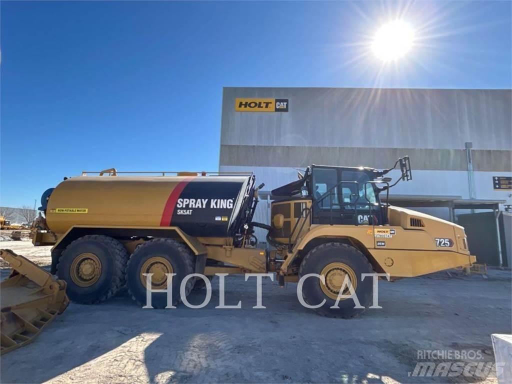 CAT W00 725 شاحنات ذات صهاريج