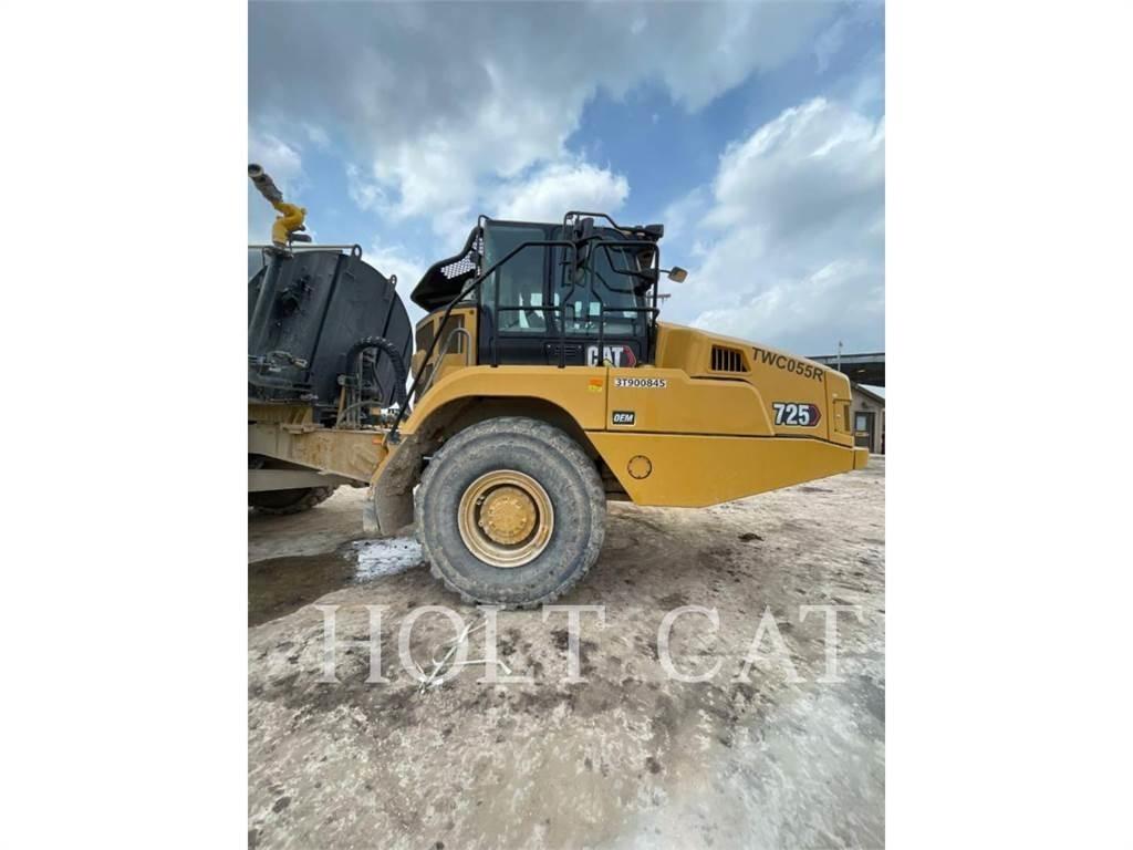 CAT W00 725 شاحنات ذات صهاريج