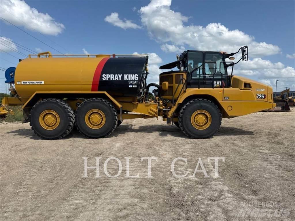 CAT W00 725 شاحنات ذات صهاريج