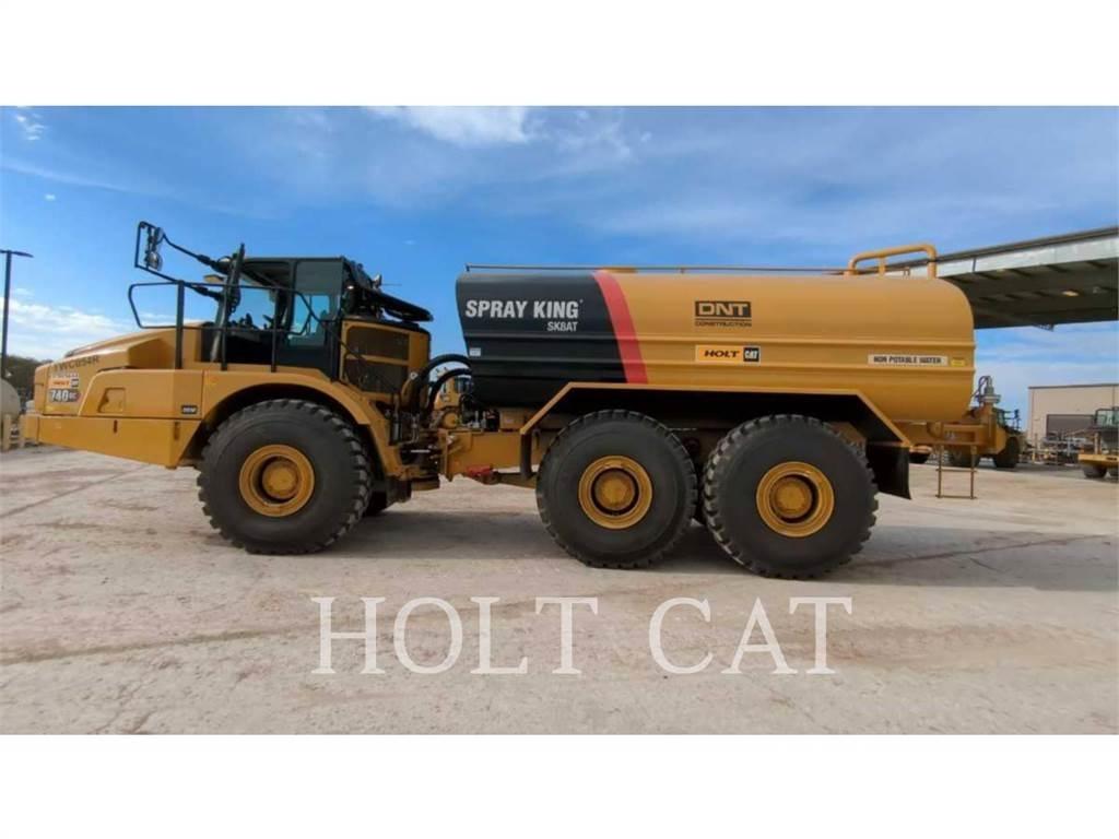 CAT W00 740GC شاحنات ذات صهاريج