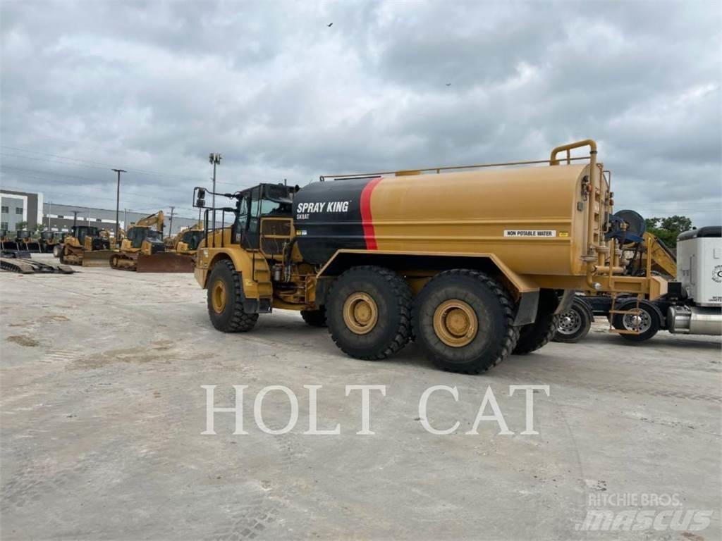 CAT W00 740GC شاحنات ذات صهاريج