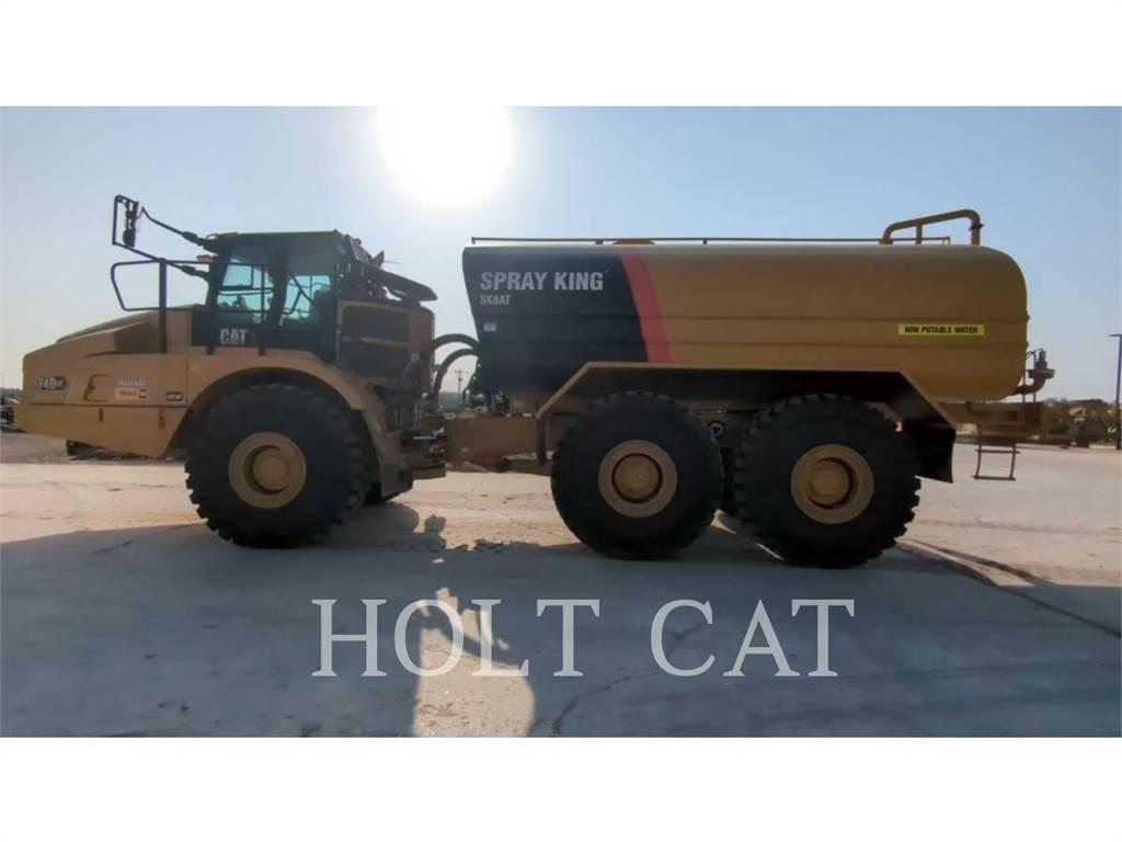CAT W00 740GC شاحنات ذات صهاريج