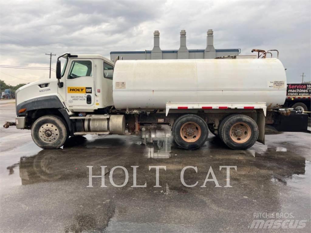 CAT WATER 4000 شاحنات ذات صهاريج