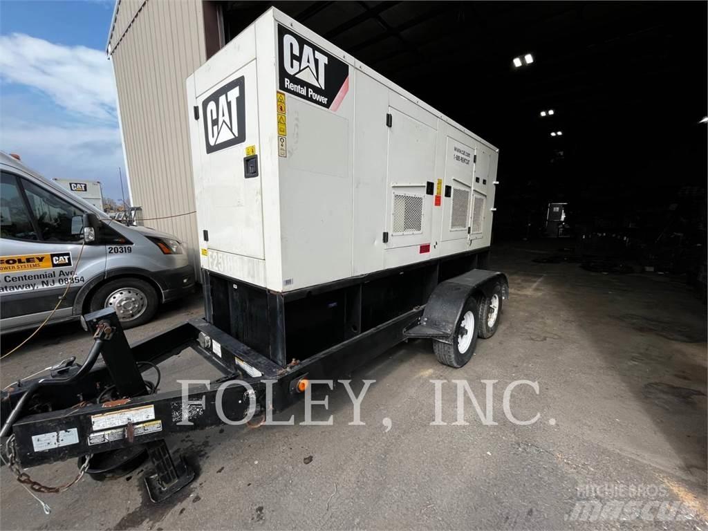 CAT XQ 175 مولدات أخرى