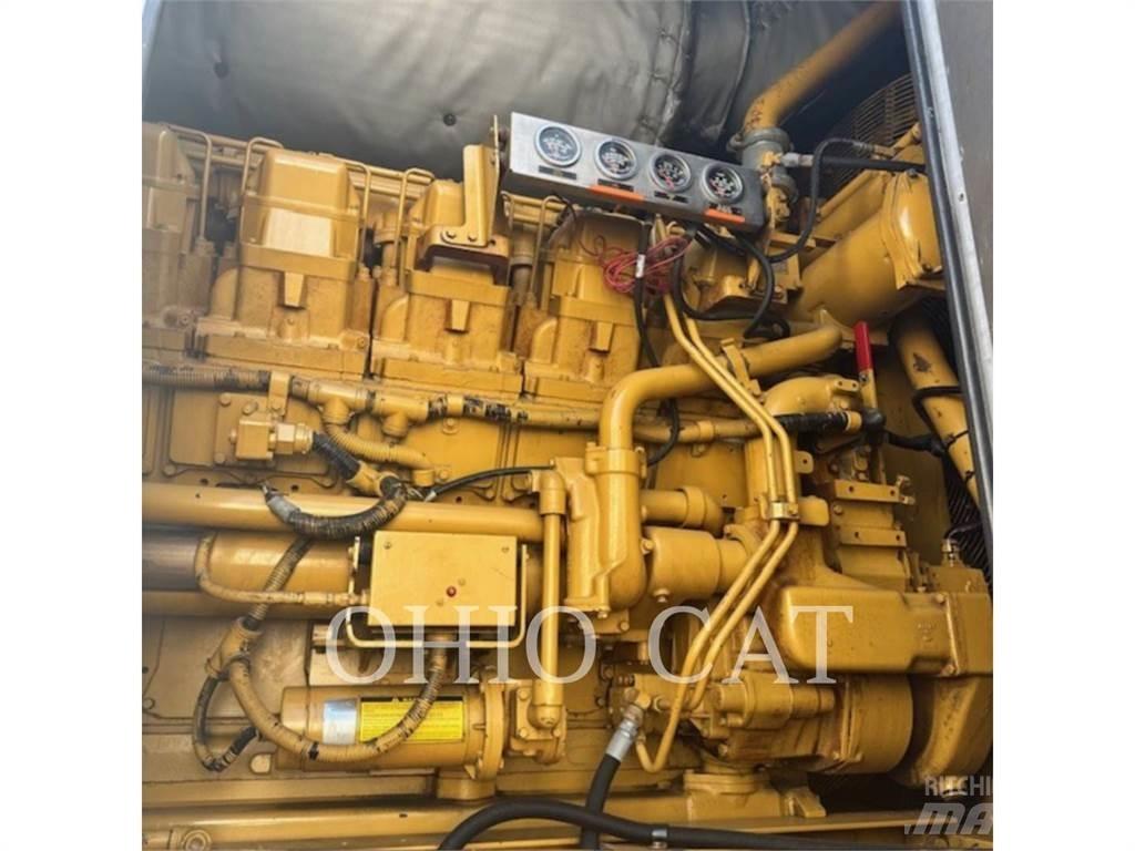 CAT XQ 1750 مولدات أخرى