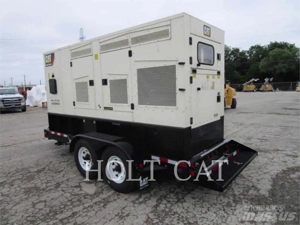 CAT XQ 200 مولدات أخرى