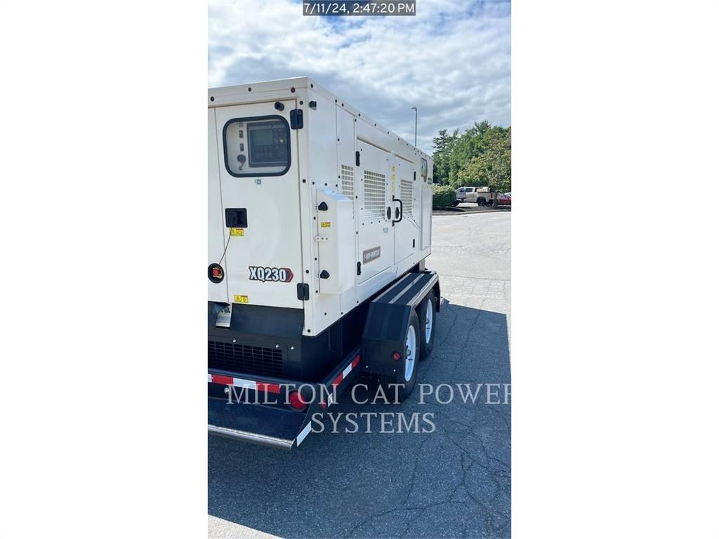 CAT XQ 230 مولدات أخرى