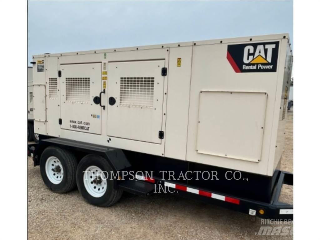 CAT XQ 230 مولدات أخرى