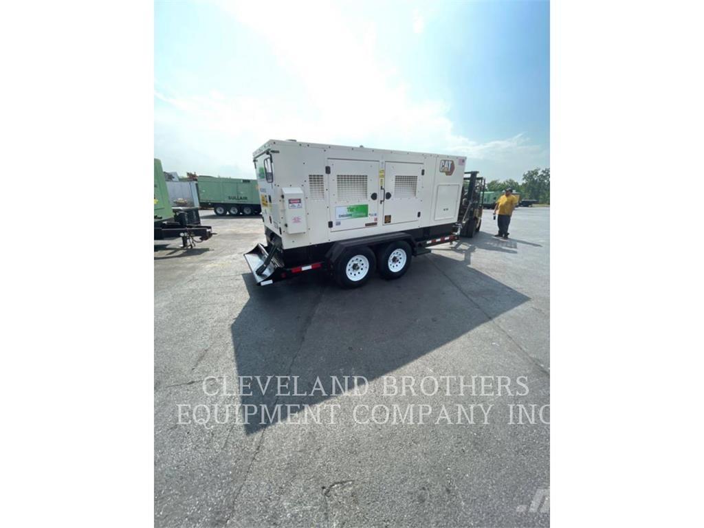CAT XQ 230 مولدات أخرى