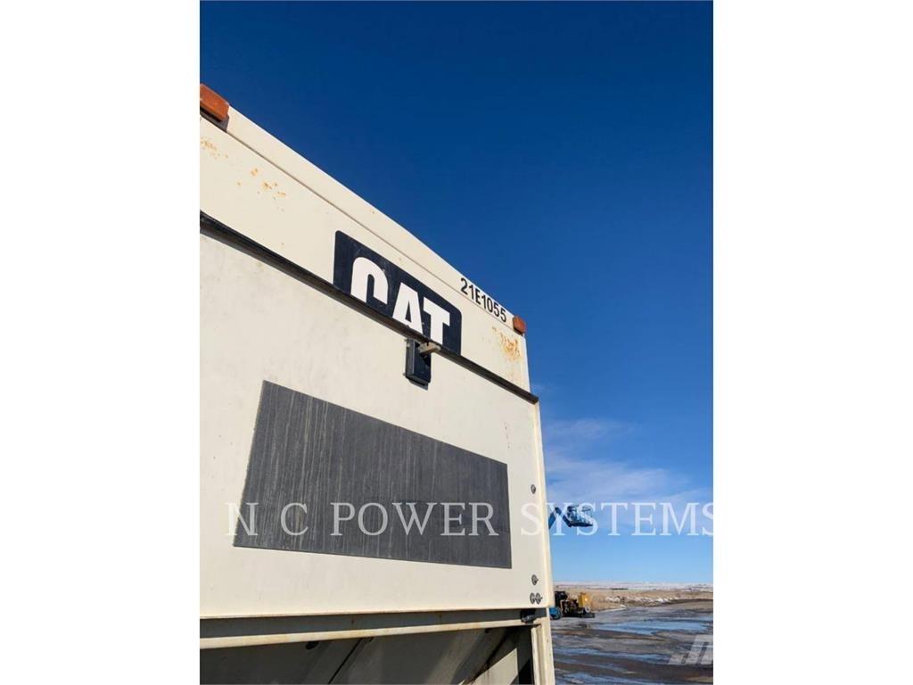 CAT XQ 300 مولدات أخرى