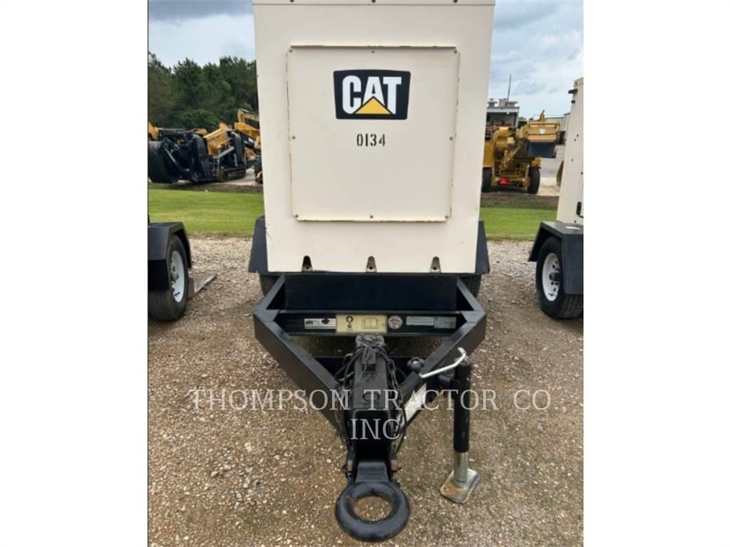 CAT XQ 35 مولدات أخرى