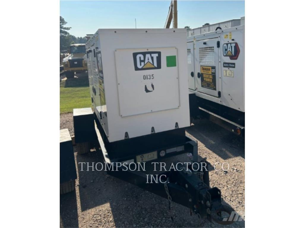 CAT XQ 35 مولدات أخرى