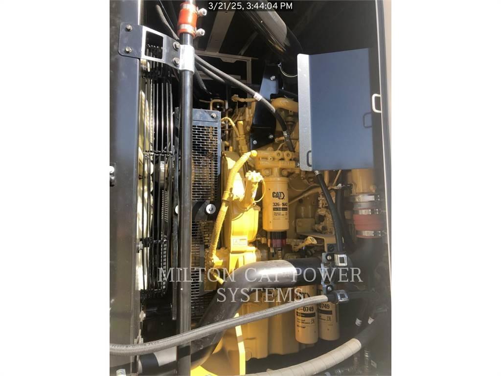 CAT XQ 425 مولدات أخرى