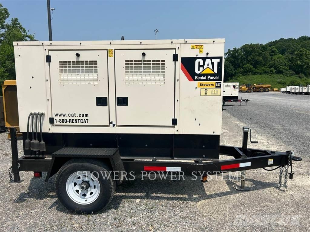 CAT XQ-60 48KW مولدات أخرى