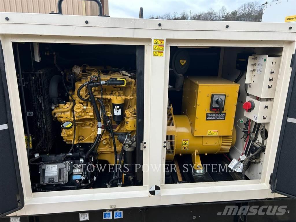 CAT XQ-60 48KW مولدات أخرى