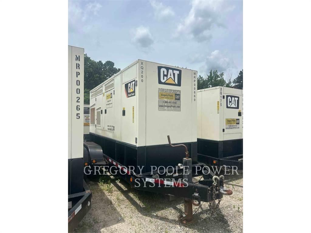 CAT XQ200 مولدات أخرى