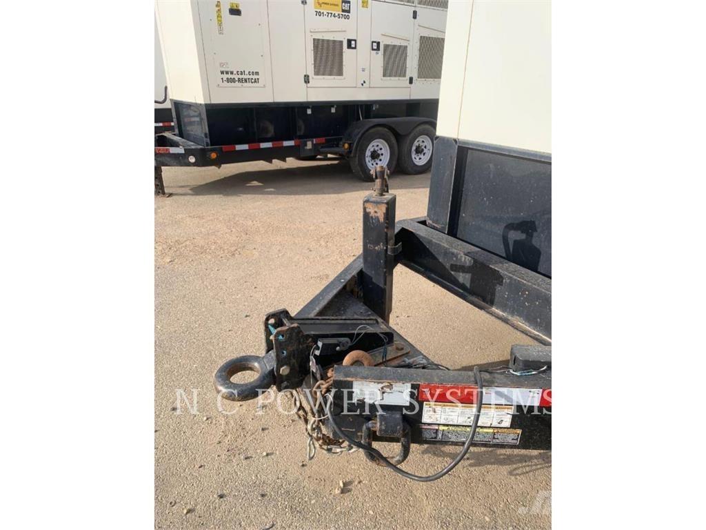 CAT XQ200N مولدات أخرى