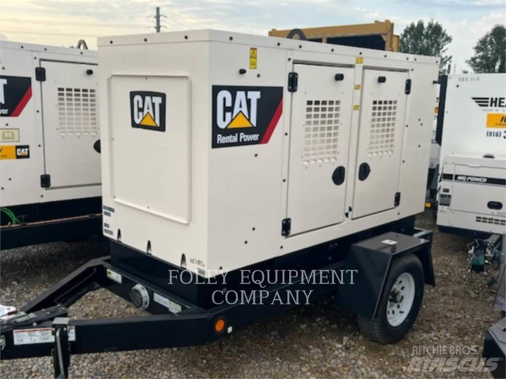 CAT XQ35KVA مولدات أخرى