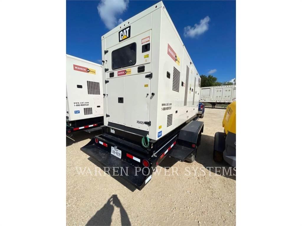 CAT XQ425 T4F مولدات أخرى