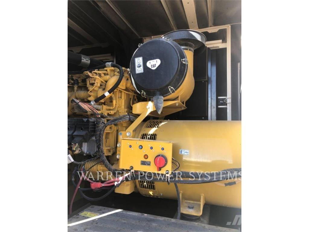 CAT XQ425 T4F مولدات أخرى