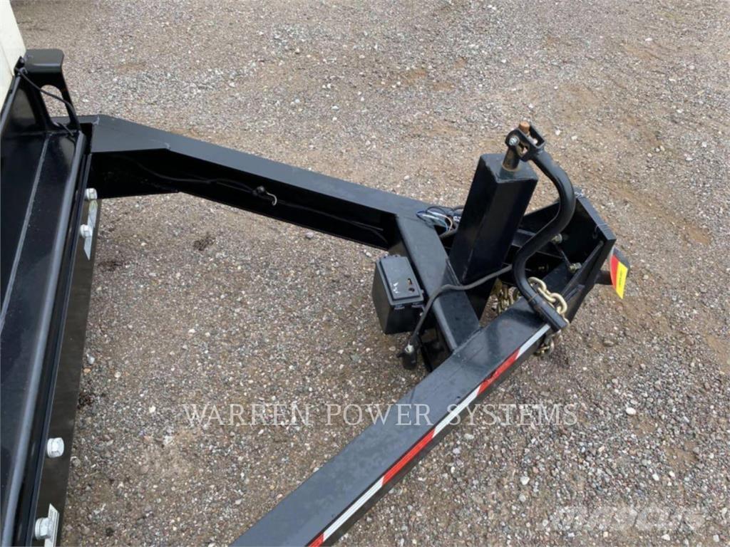 CAT XQ425 T4F مولدات أخرى