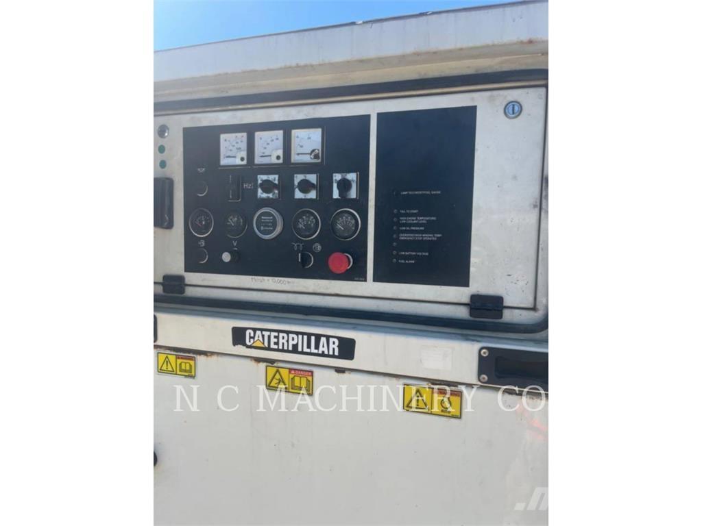 CAT XQ45N مولدات أخرى