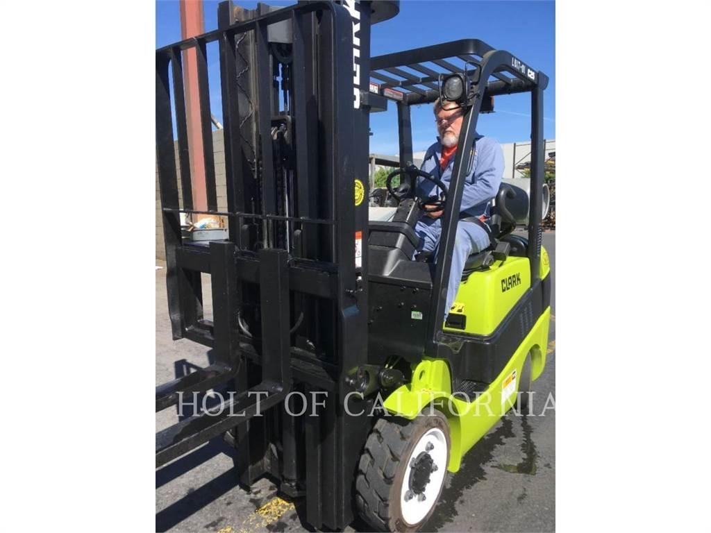 Clark C25C شاحنات ذات رافعات شوكية - أخرى