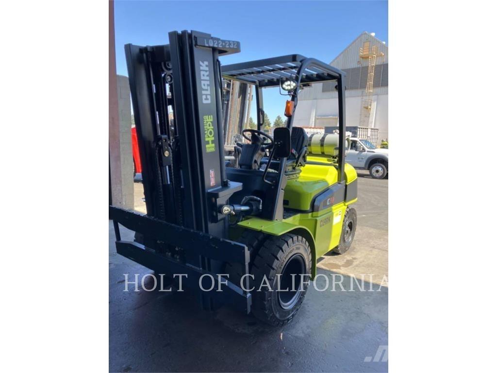 Clark C40L شاحنات ذات رافعات شوكية - أخرى
