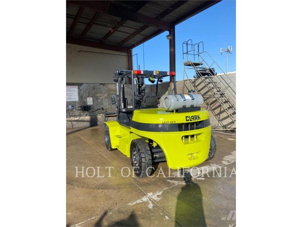 Clark C70L شاحنات ذات رافعات شوكية - أخرى