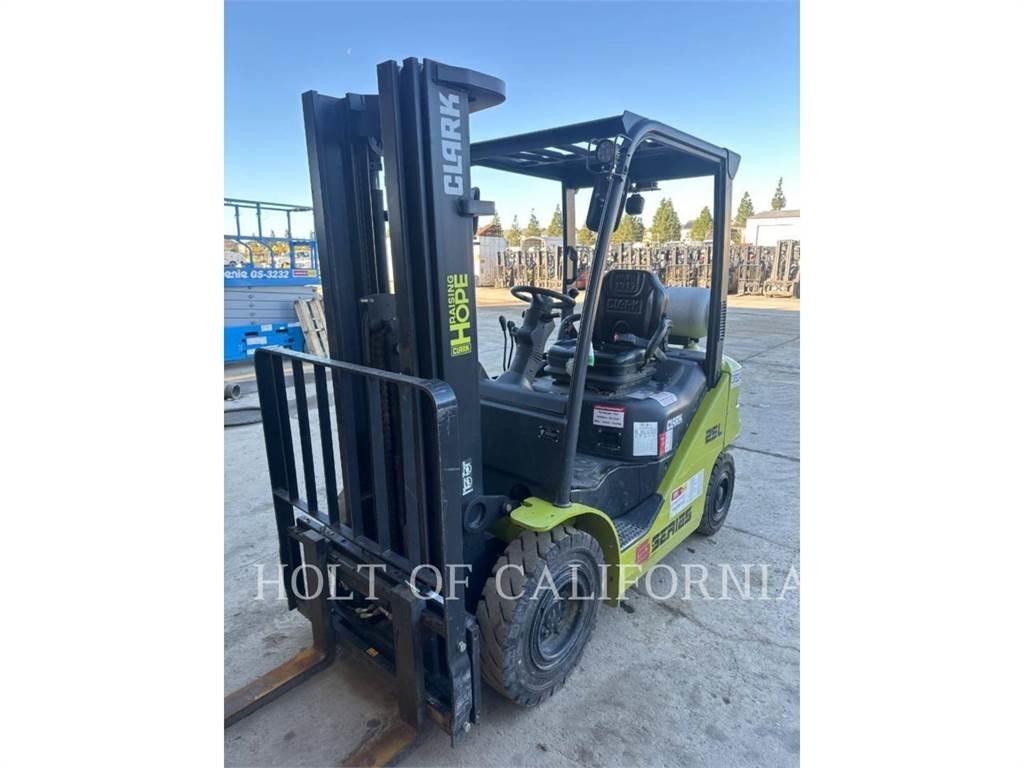 Clark S25 شاحنات ذات رافعات شوكية - أخرى