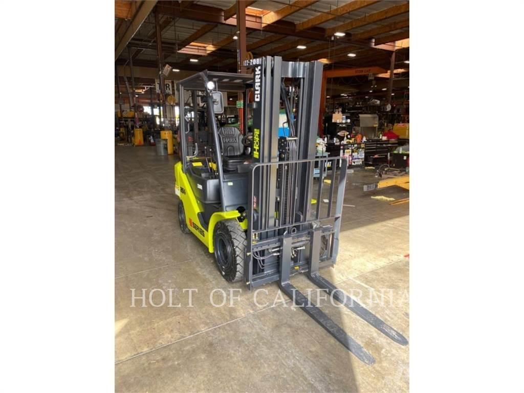 Clark S25 DUAL شاحنات ذات رافعات شوكية - أخرى