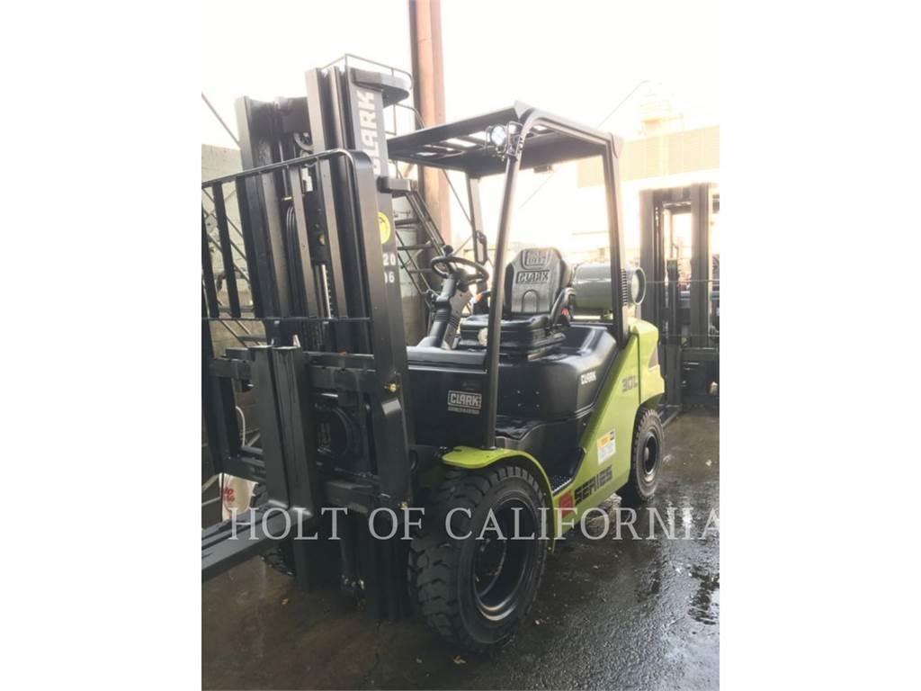 Clark S30L شاحنات ذات رافعات شوكية - أخرى