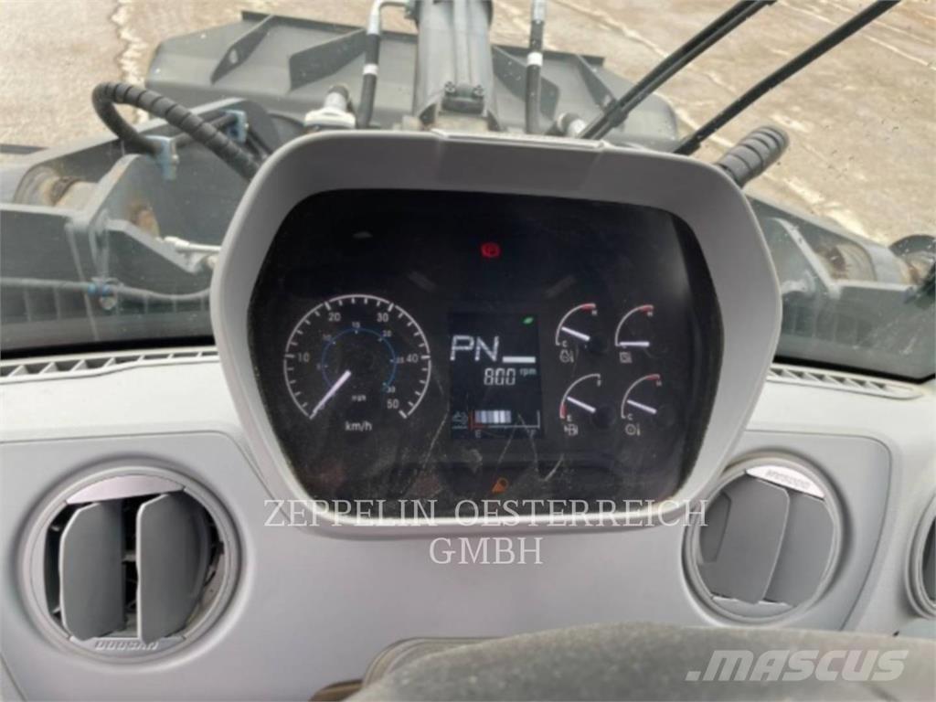 Doosan DL250-7 لوادر بعجل