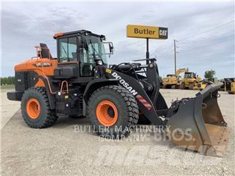 Doosan DL320-7 لوادر بعجل
