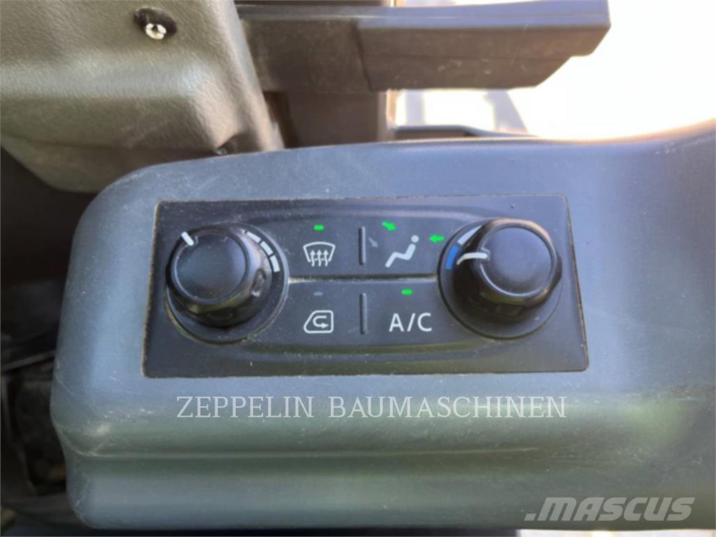 Doosan DX63-3 حفارات زحافة