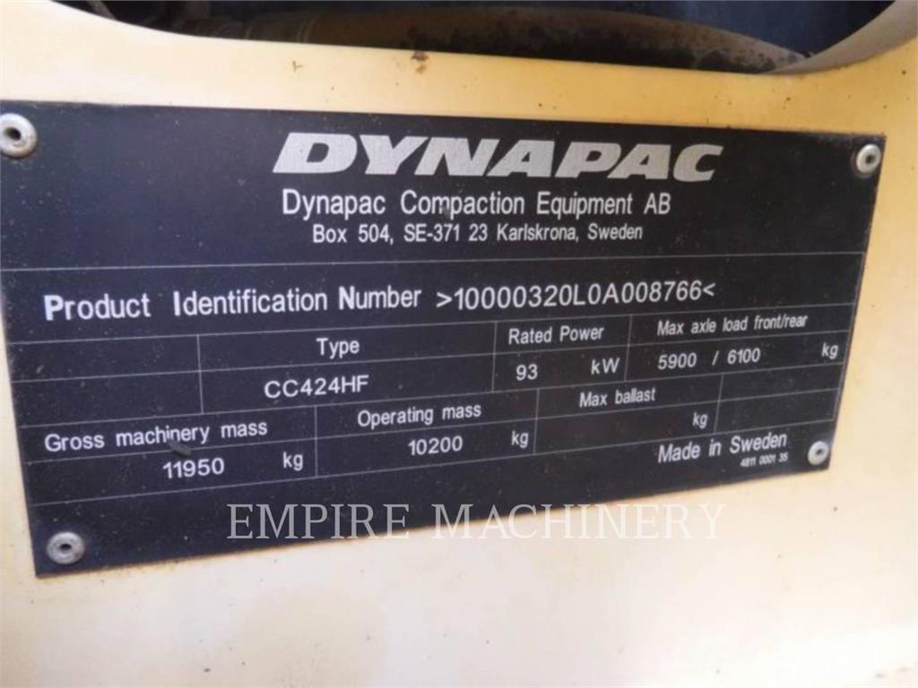 Dynapac CC424HF مداحل ثنائية الاسطوانة