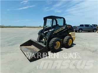 Ford / New Holland L220 لوادر انزلاقية التوجيه
