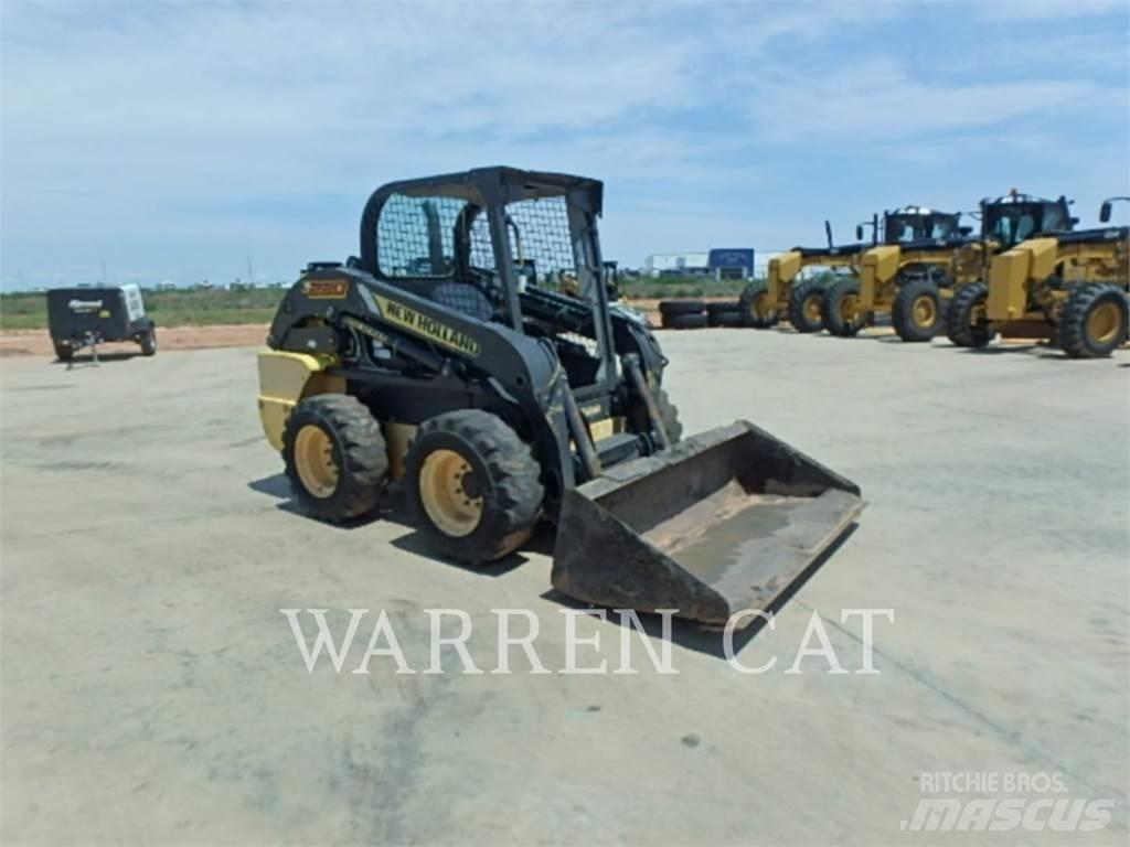 Ford / New Holland L220 لوادر انزلاقية التوجيه