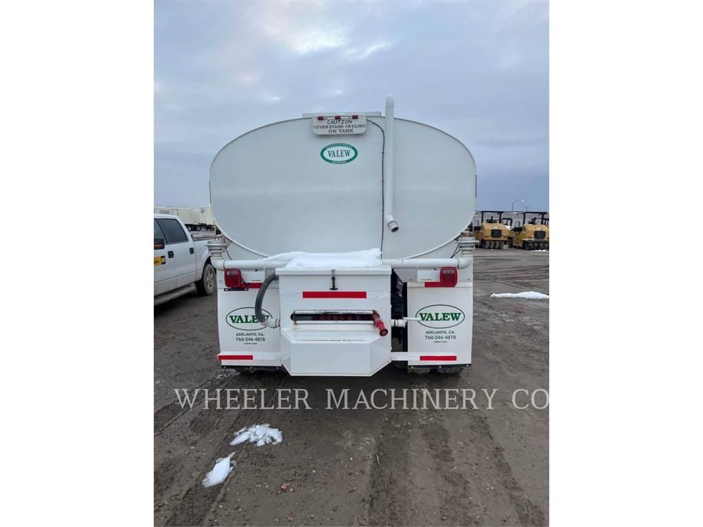 Freightliner WT2000 A شاحنات ذات صهاريج
