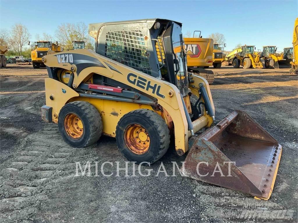 Gehl V270 لوادر انزلاقية التوجيه