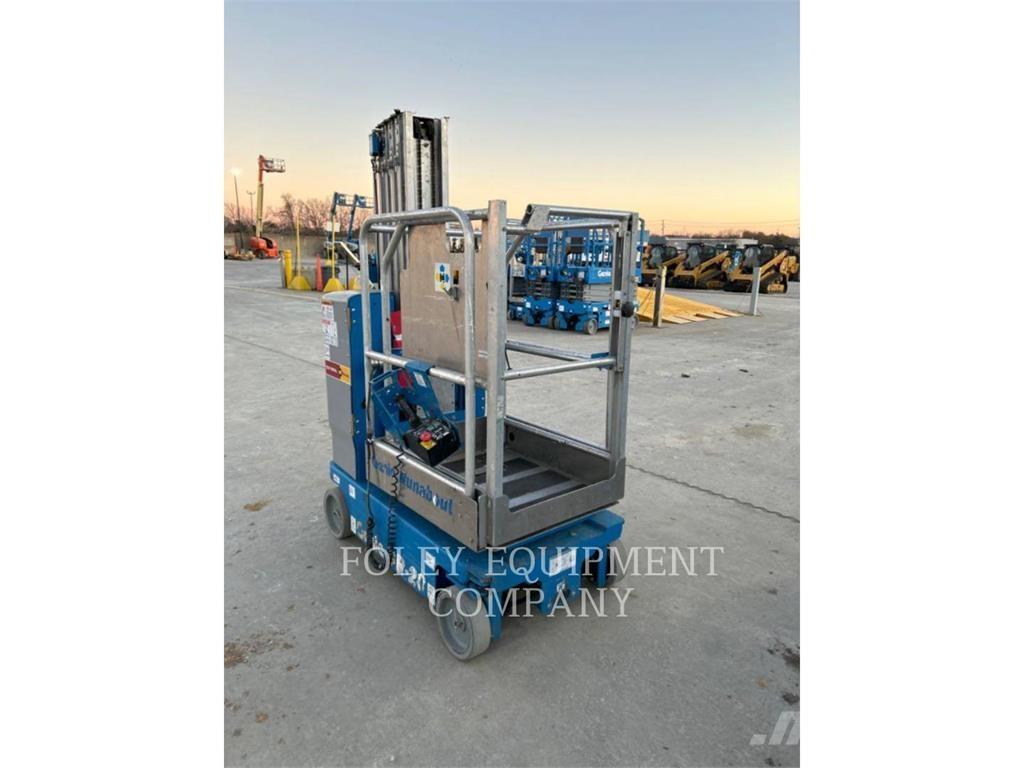 Genie GR20 رافعات مقصية الشكل